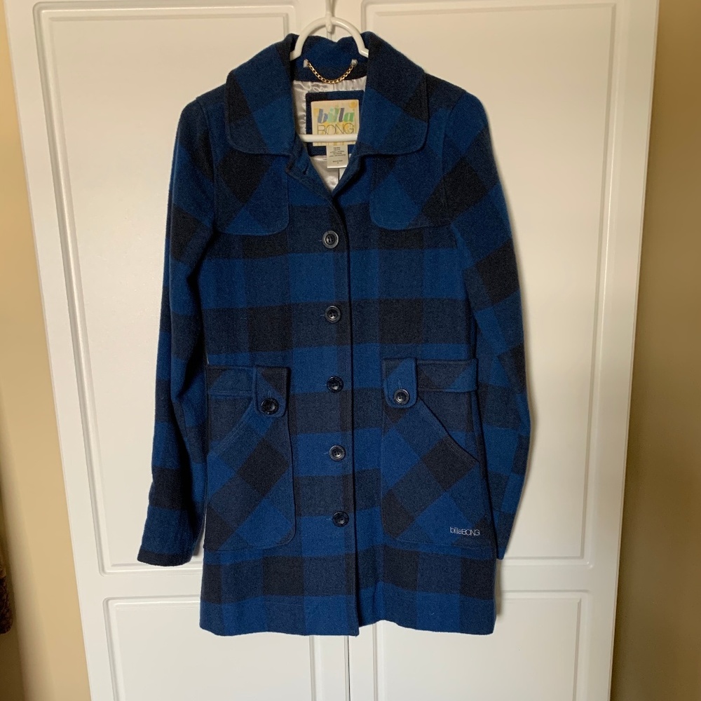 Blue & Black Plaid Billabong Peacoat Size M-Junior